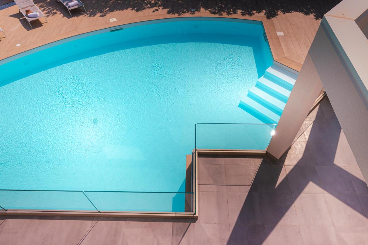 Gelso Bianco Apartments Кампофеличе-ди-Роччелла Экстерьер фото