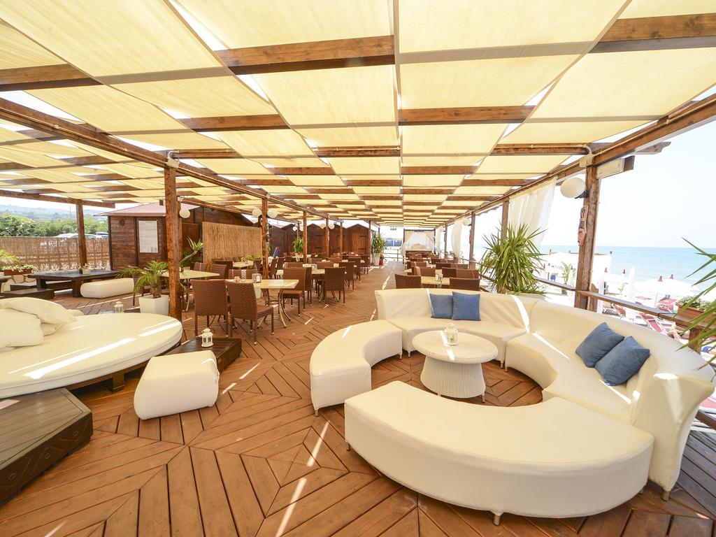 Gelso Bianco Apartments Кампофеличе-ди-Роччелла Экстерьер фото